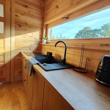 Bajka-domek Na Wsi Domaszkow